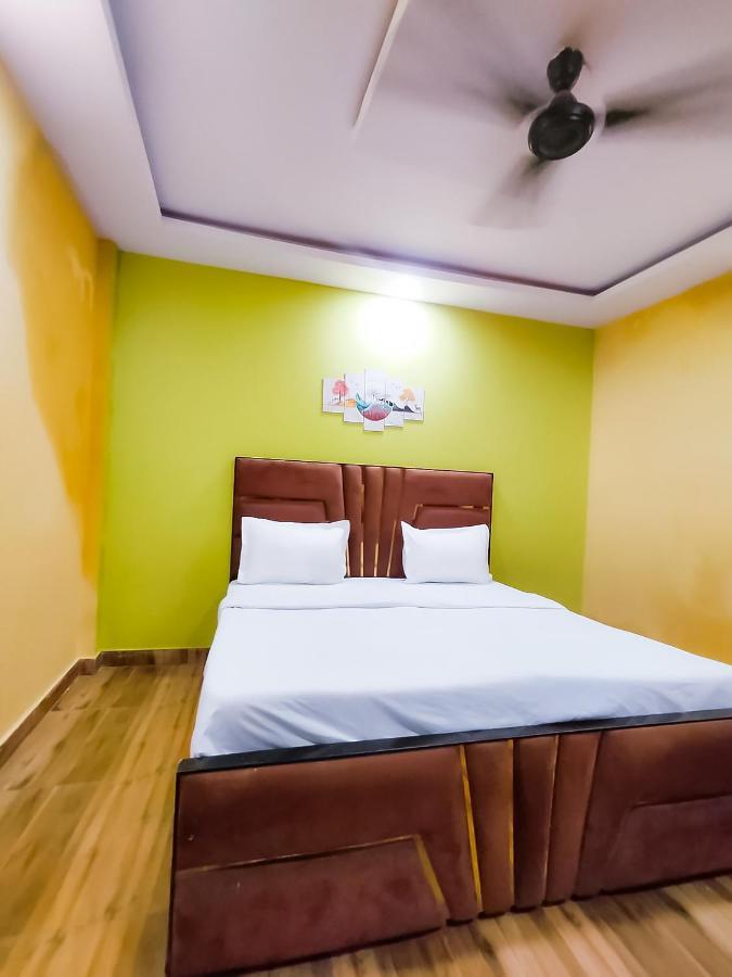 Roomshala 122 Hotel Park View - Near Adarsh Nagar 新德里 外观 照片